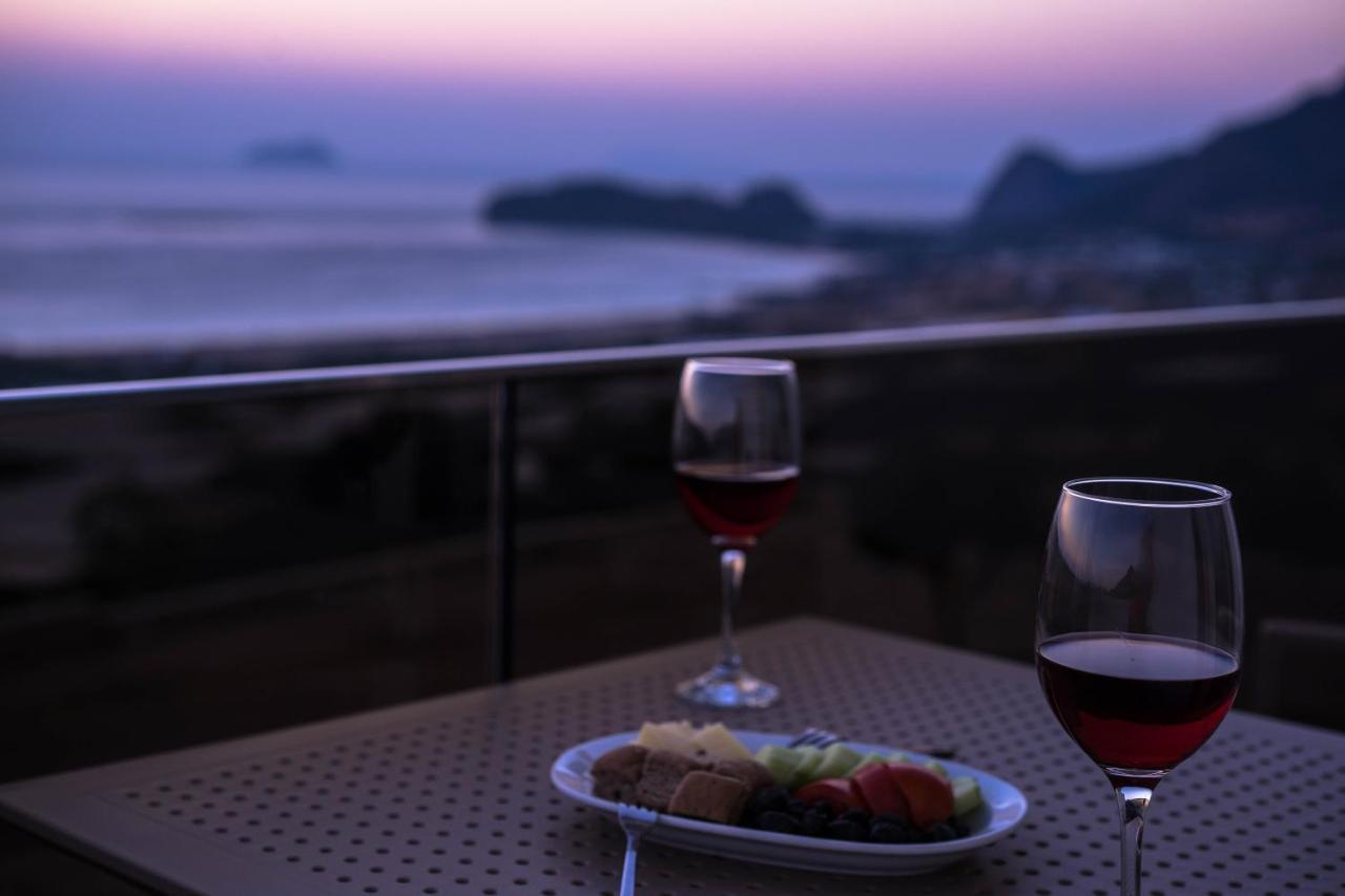 Mathios Apartments Falassarna 法拉萨纳 外观 照片